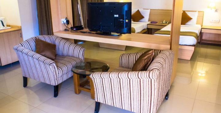 Hotel Phoenix Koregaon Park Pune Luaran gambar