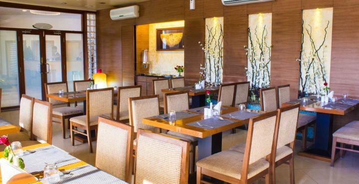 Hotel Phoenix Koregaon Park Pune Luaran gambar