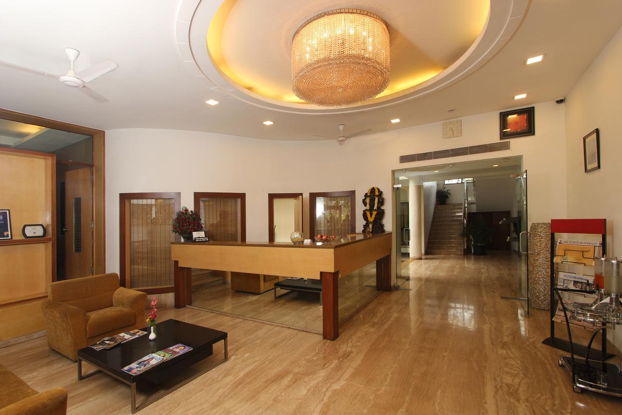 Hotel Phoenix Koregaon Park Pune Luaran gambar