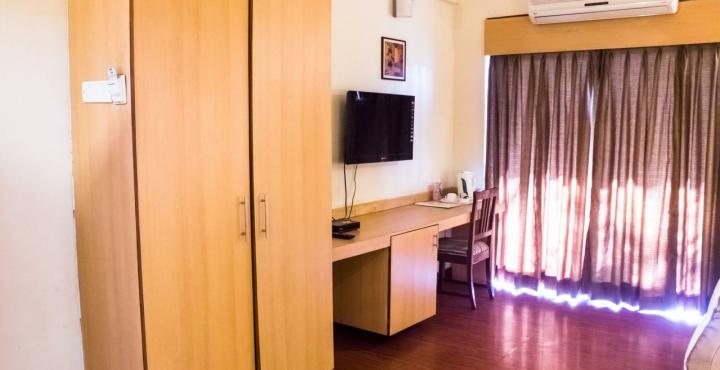 Hotel Phoenix Koregaon Park Pune Luaran gambar